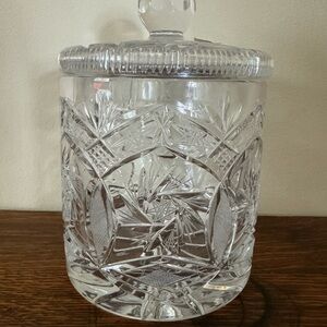 Vintage crystal clear cookie jar container pin wheel pattern